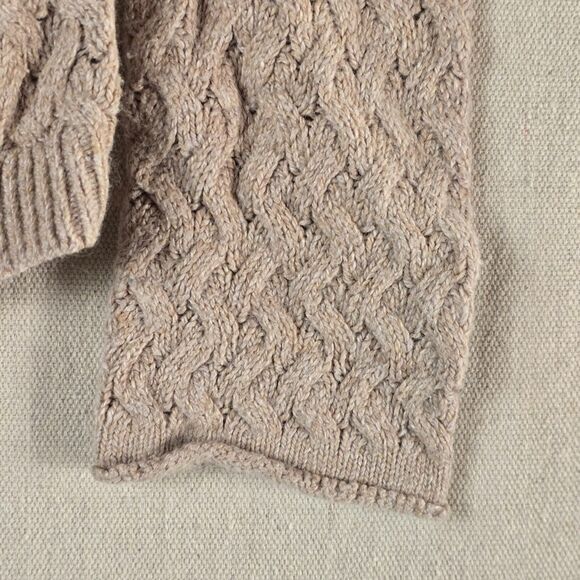 Banana Republic Small Beige V-Neck Knit Blend Sweater - Picture 8 of 16